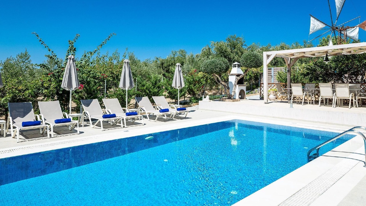 Photo of Outdoor in Adelianos Kampos