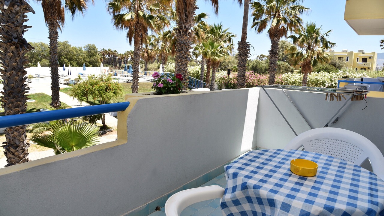 Photo of Patio Balcony in Lambi
