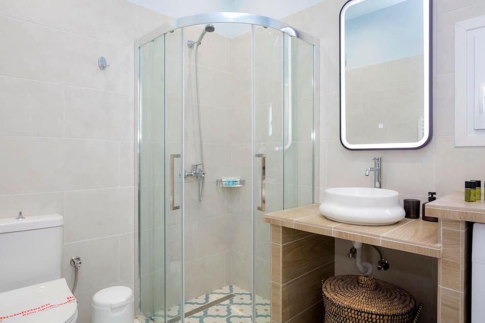 Photo of Bathroom in Apraos