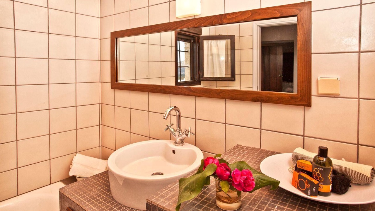 Photo of Bathroom in Kefalas