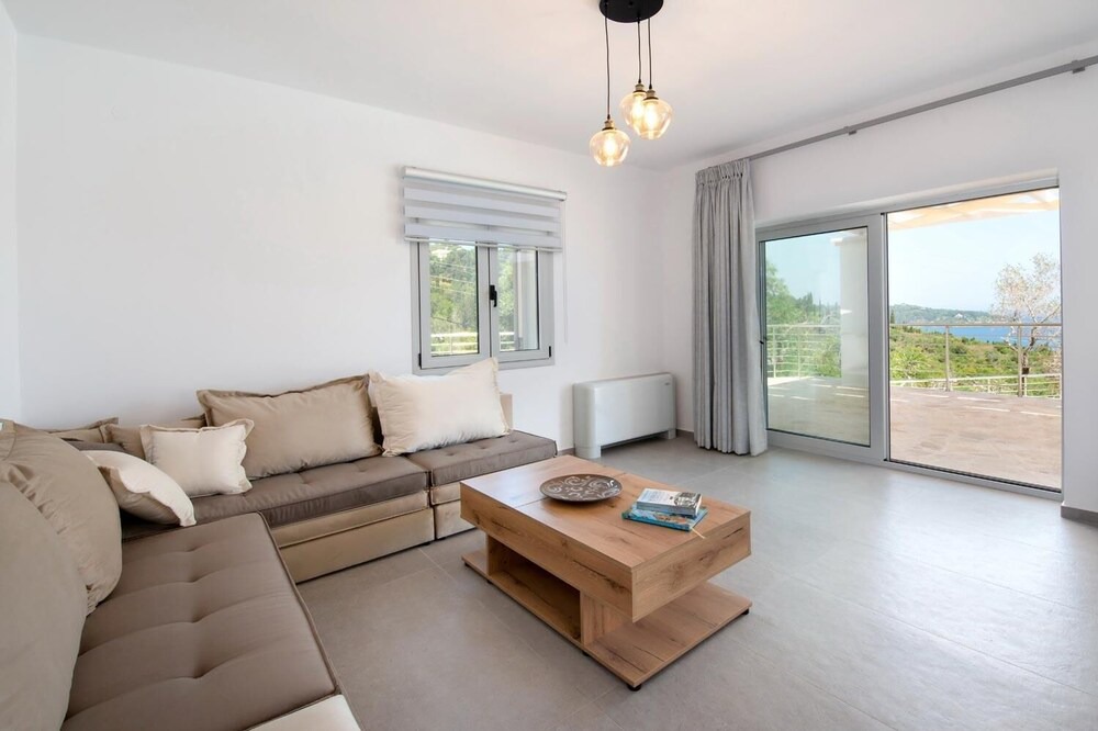 Photo of Livingroom in Paxos