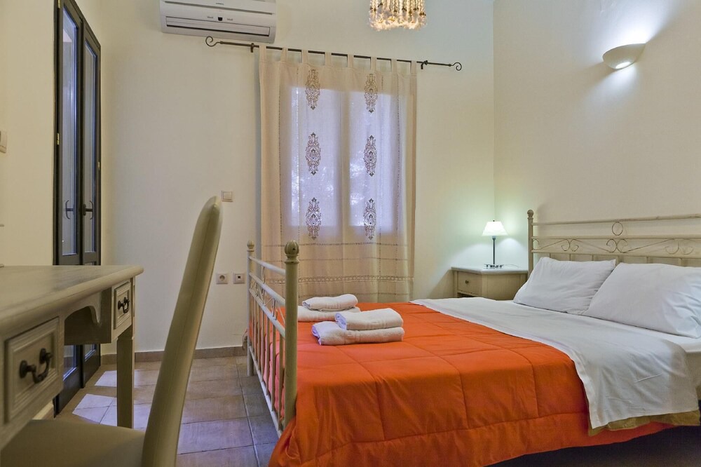 Photo of Bedroom in Kastellos