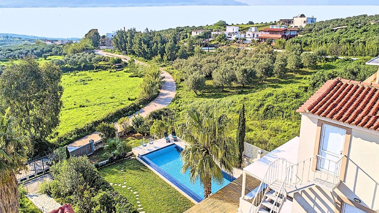 Photo of Outdoor in Dramia