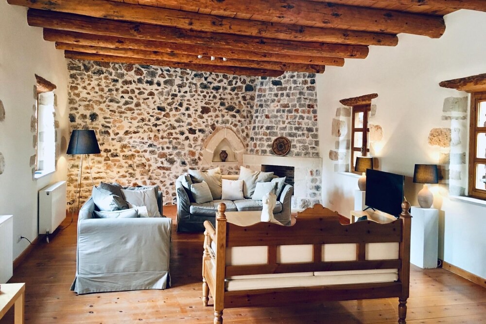 Photo of Bedroom in Kefalas