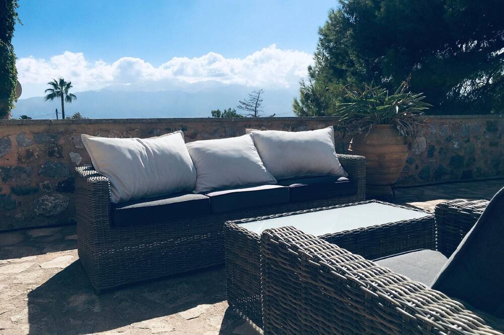 Photo of Patio Balcony in Kefalas