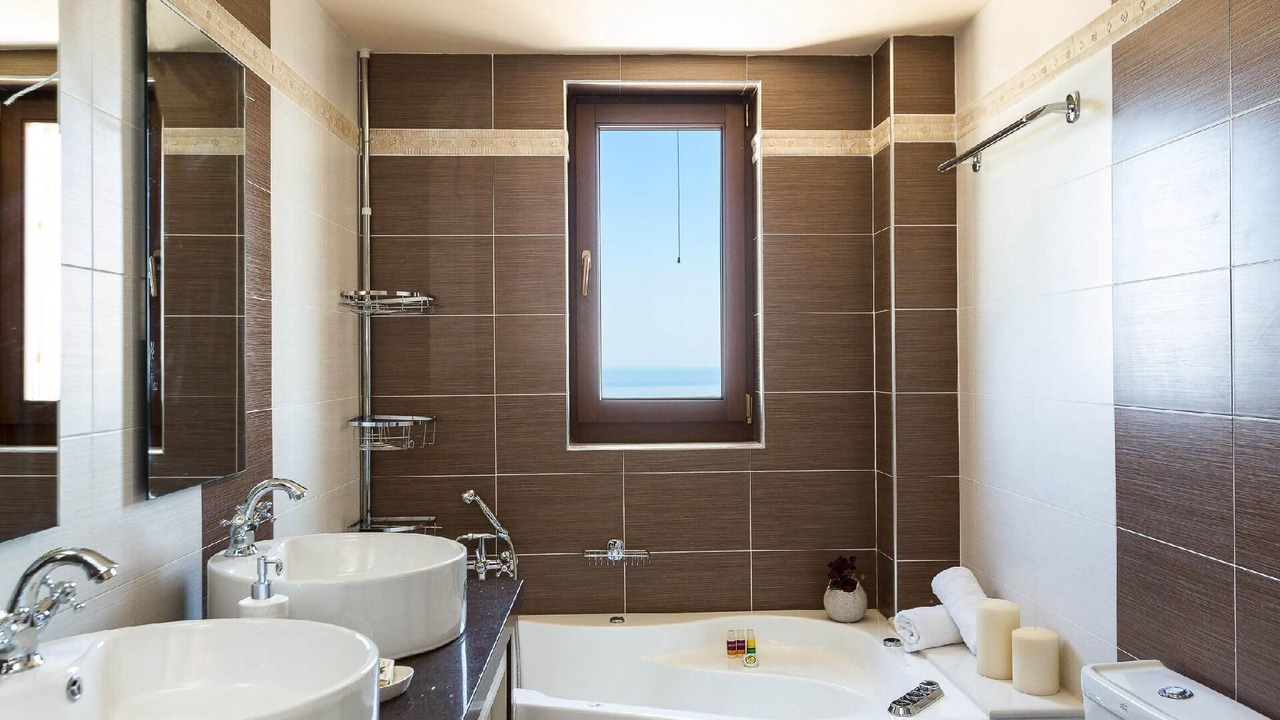 Photo of Bathroom in Kirianna