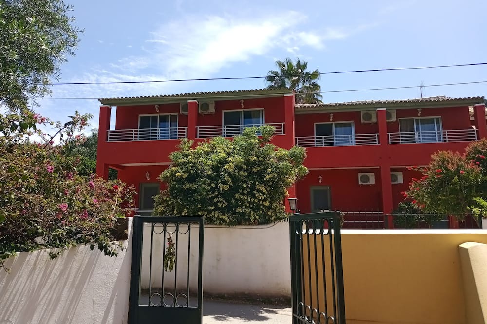 Photo of Outdoor in Agia Pelagia Chlomou