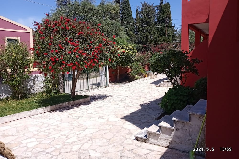 Photo of Outdoor in Agia Pelagia Chlomou