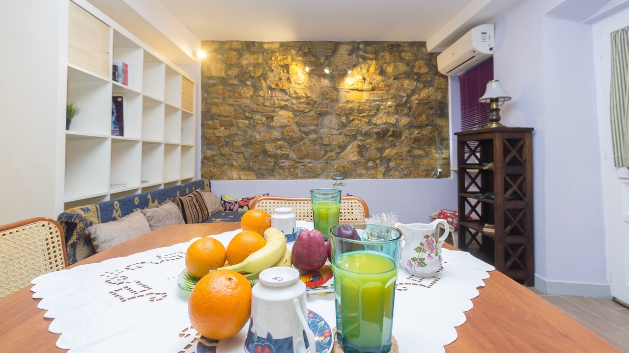 Photo of Livingroom in Old Town
