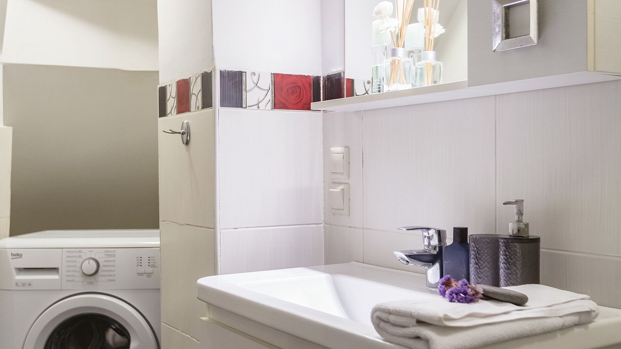 Photo of Bathroom in Old Town