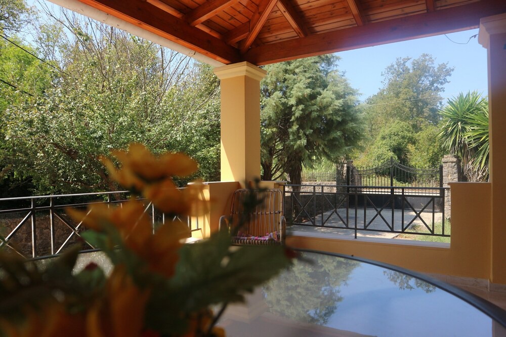 Photo of Patio Balcony in Agios Ioannis