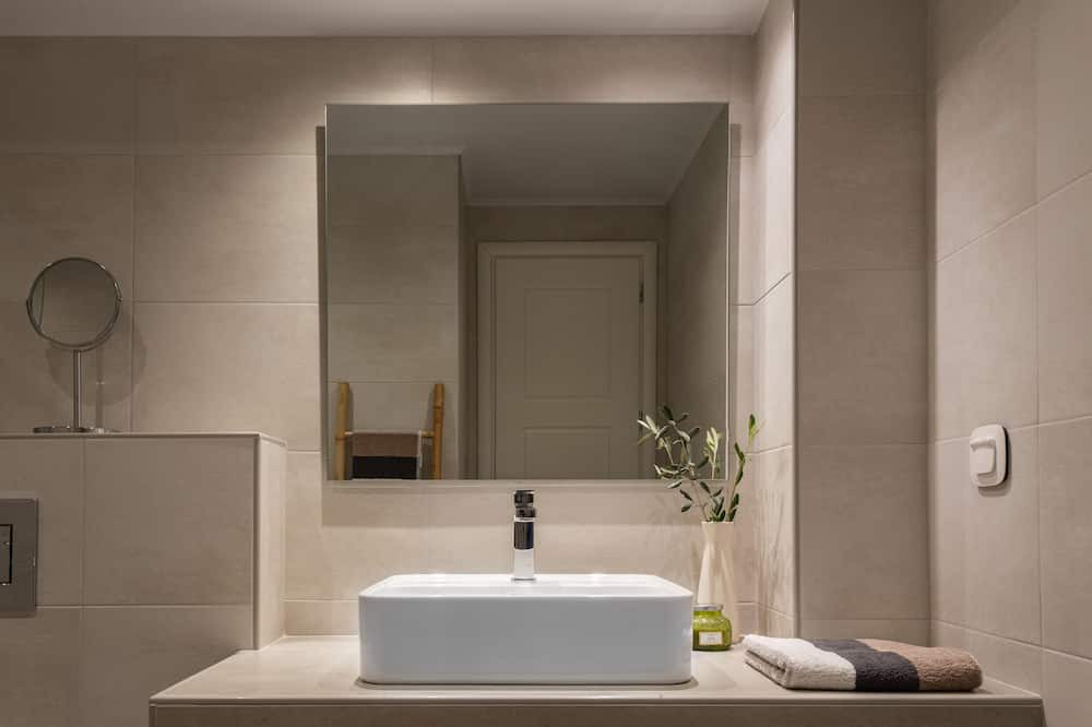 Photo of Bathroom in Kato Korakiana