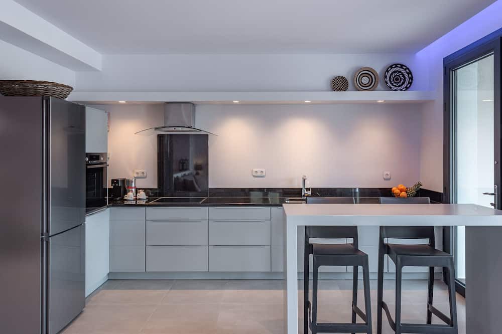 Photo of Kitchen in Kato Korakiana