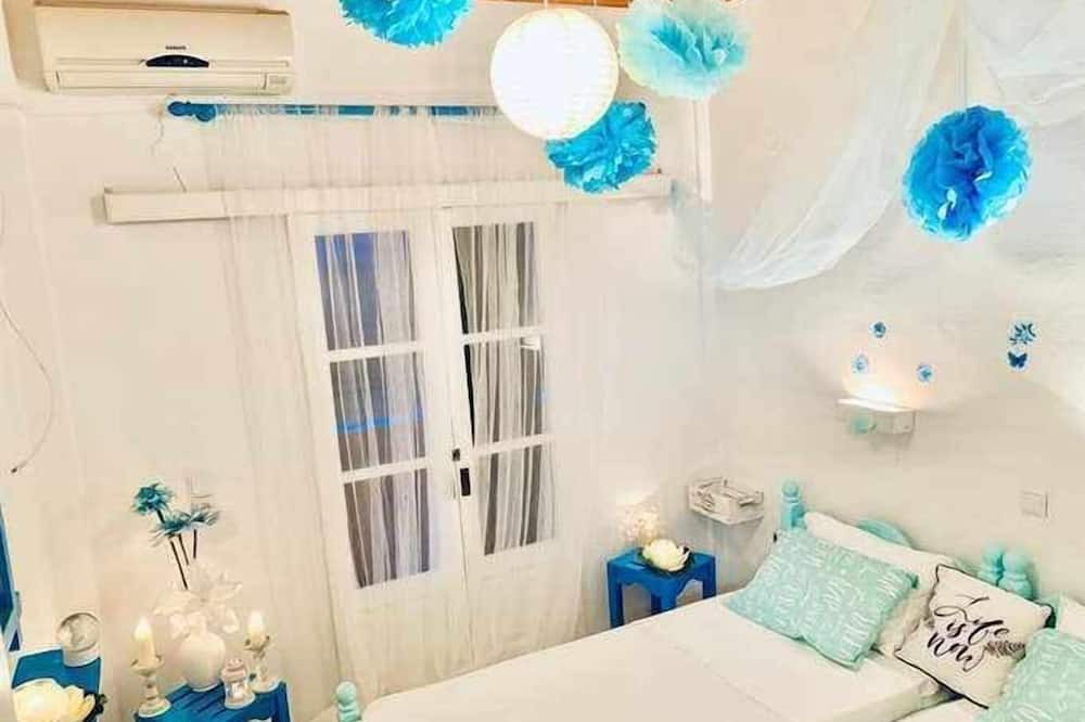 Photo of Bedroom in Magoulades