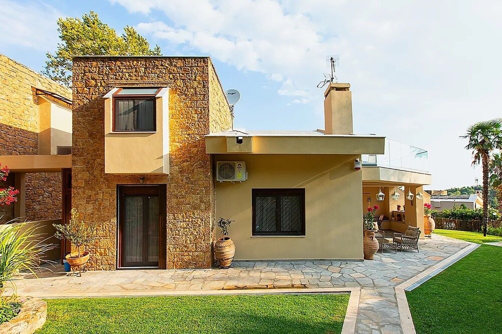 Photo of Outdoor in Pyrgos