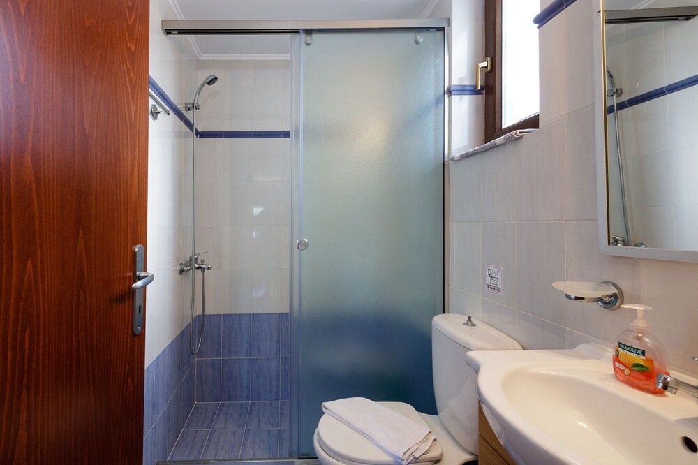 Photo of Bathroom in Kirianna