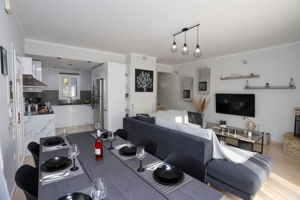 Photo of Livingroom in Agios Ioannis