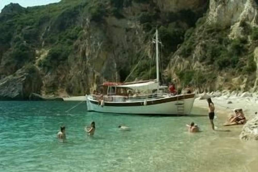 Photo of Others in Liapades