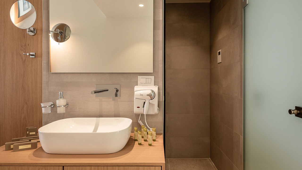 Photo of Bathroom in Platanias Town