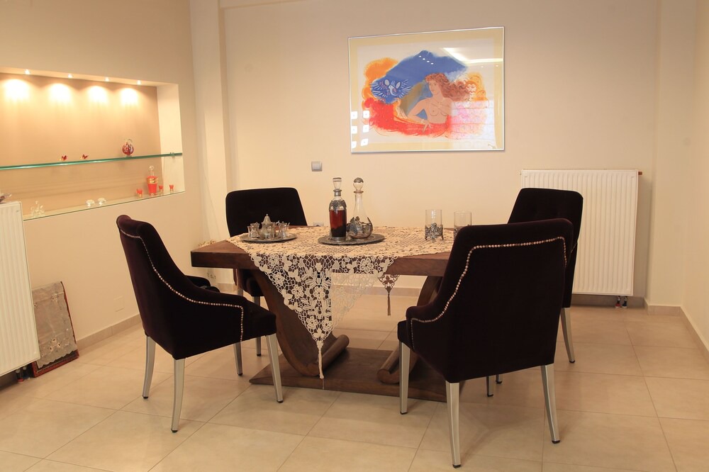 Photo of Kitchen in Minoa Pediada