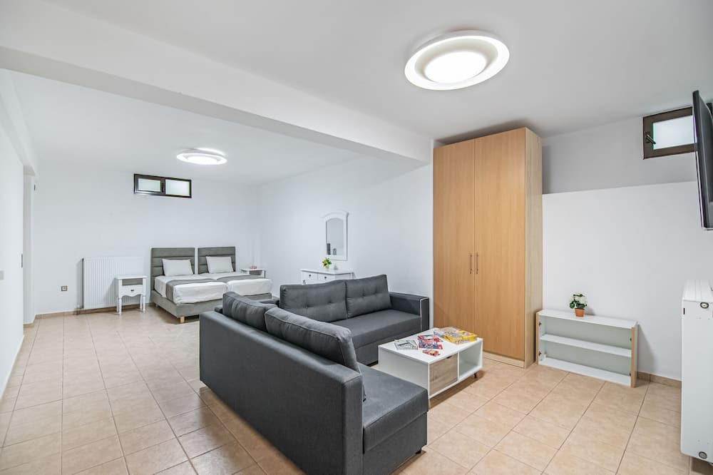 Photo of Livingroom in Anavyssos