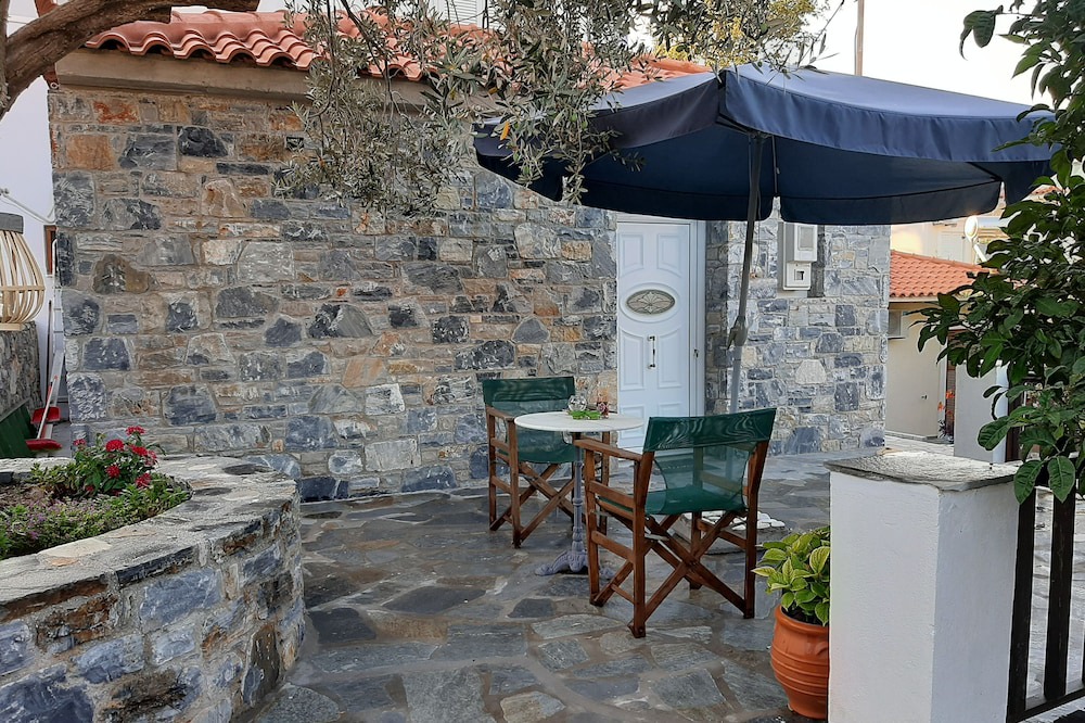 Photo of Patio Balcony in Agios Konstantinos