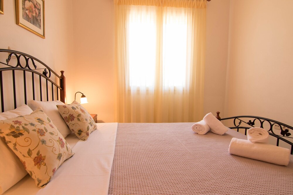 Photo of Bedroom in Palekastro