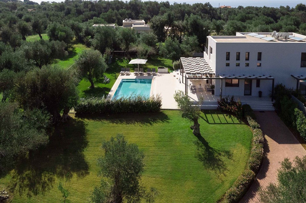 Photo of Outdoor in Chalikounas