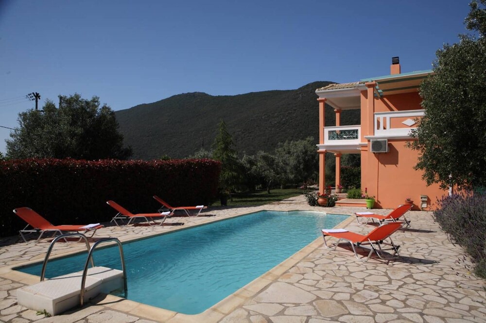 Photo of Outdoor in Evgiros