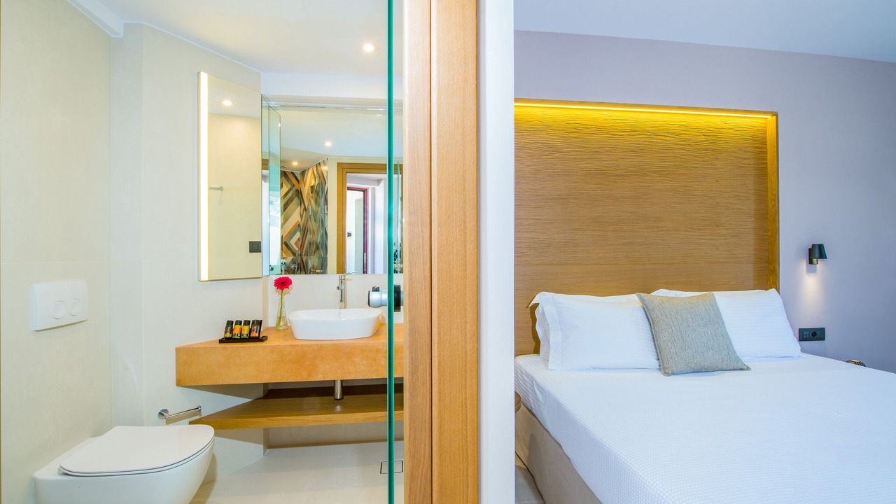 Photo of Bedroom in Chania Town