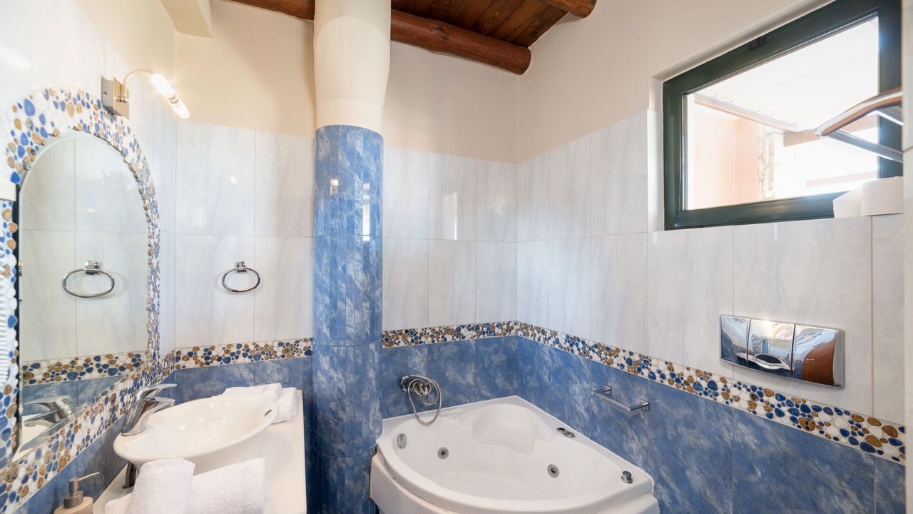 Photo of Bathroom in Platanias