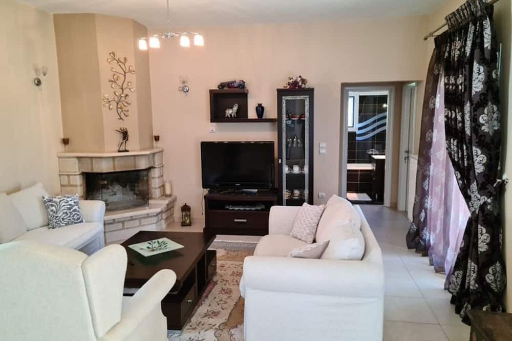 Photo of Livingroom in Gouvia