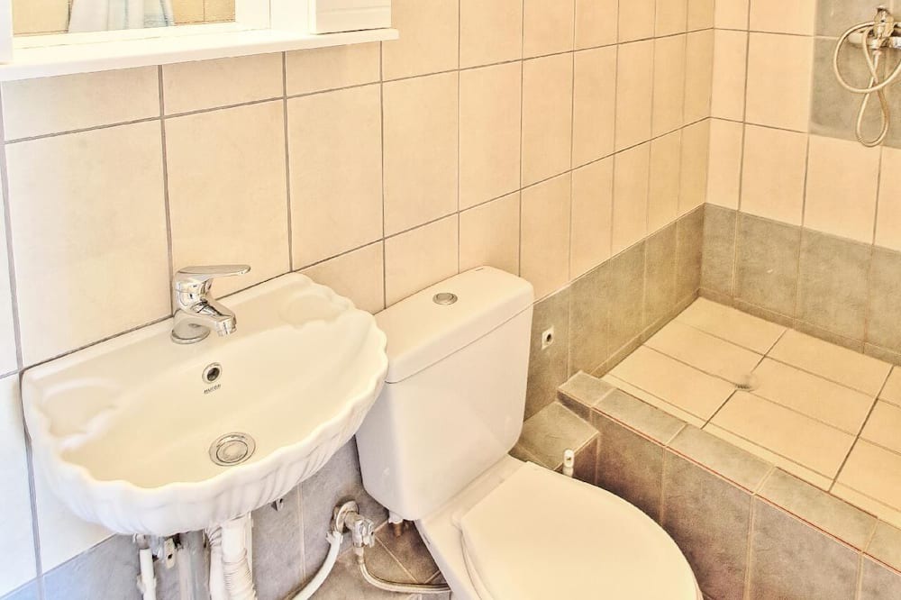 Photo of Bathroom in Agni