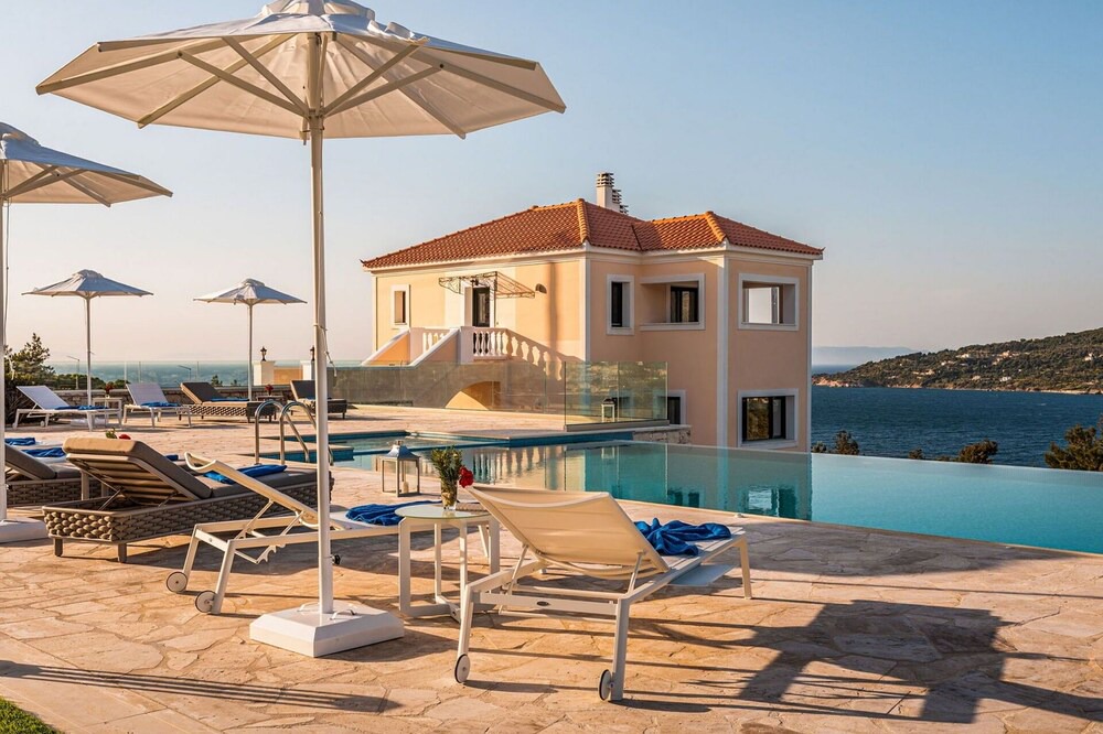 Photo of Outdoor in Samos Town