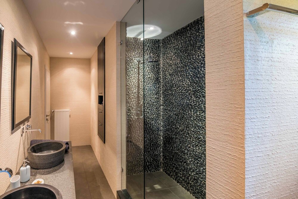 Photo of Bathroom in Karavomylos