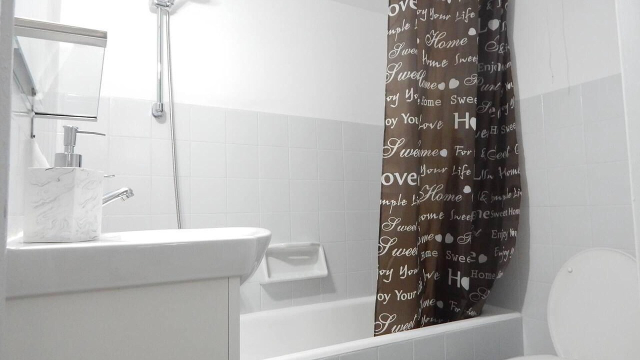 Photo of Bathroom in Attiki