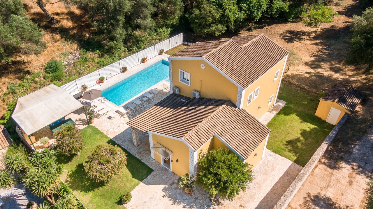 Photo of Outdoor in Agios Stefanos Avliotes