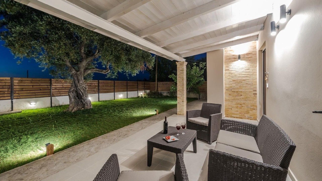Photo of Patio Balcony in Gaitanion