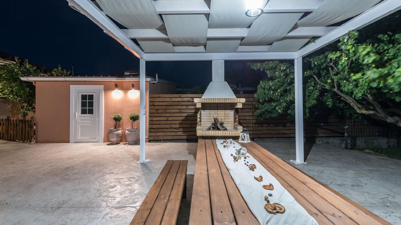 Photo of Patio Balcony in Gaitanion