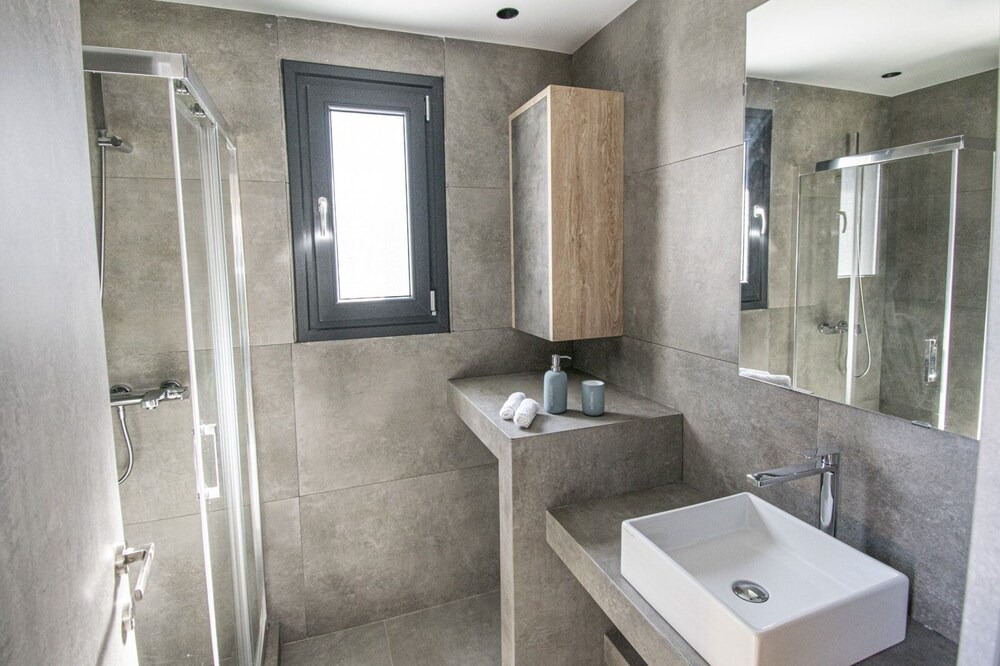 Photo of Bathroom in Nea Iraklia