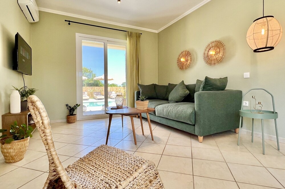 Photo of Livingroom in Termenades