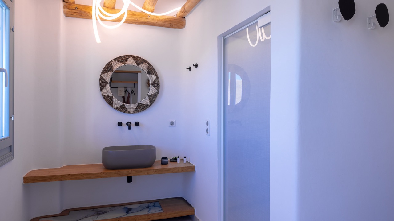 Photo of Bathroom in Astypalaia