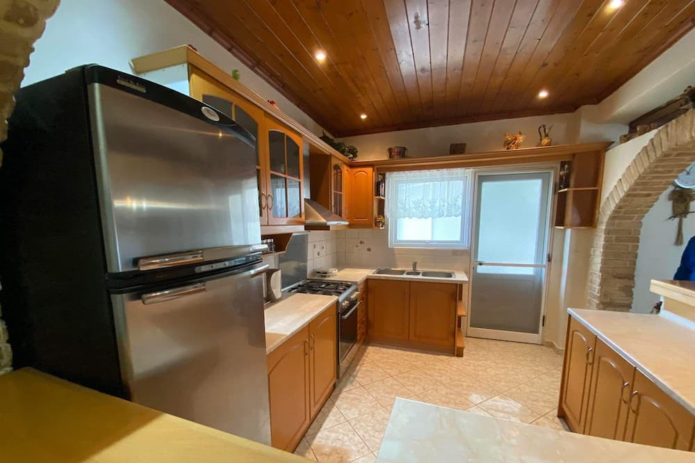 Photo of Kitchen in Marathias