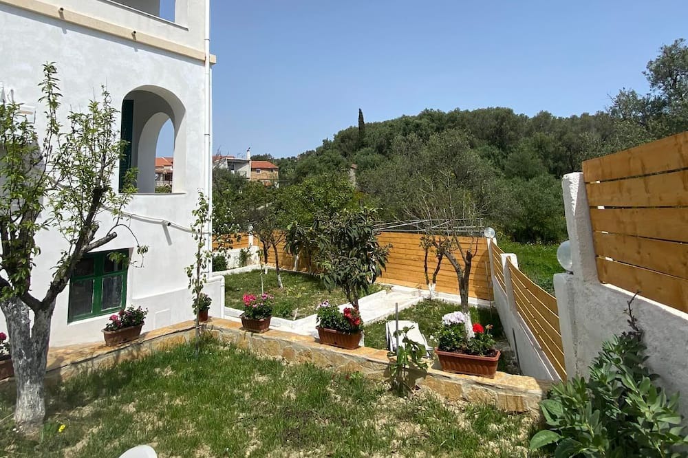 Photo of Outdoor in Marathias
