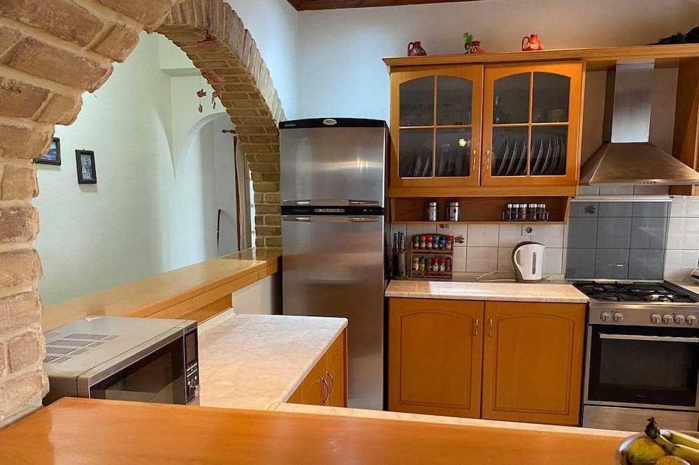 Photo of Kitchen in Marathias