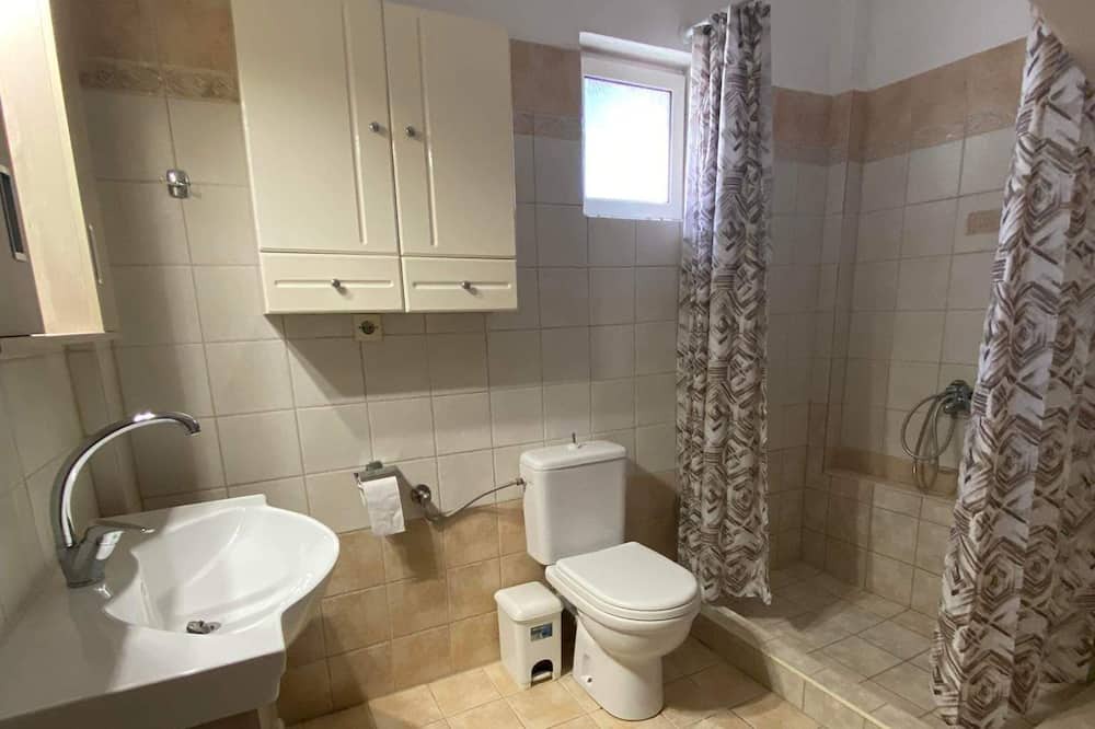 Photo of Bathroom in Marathias