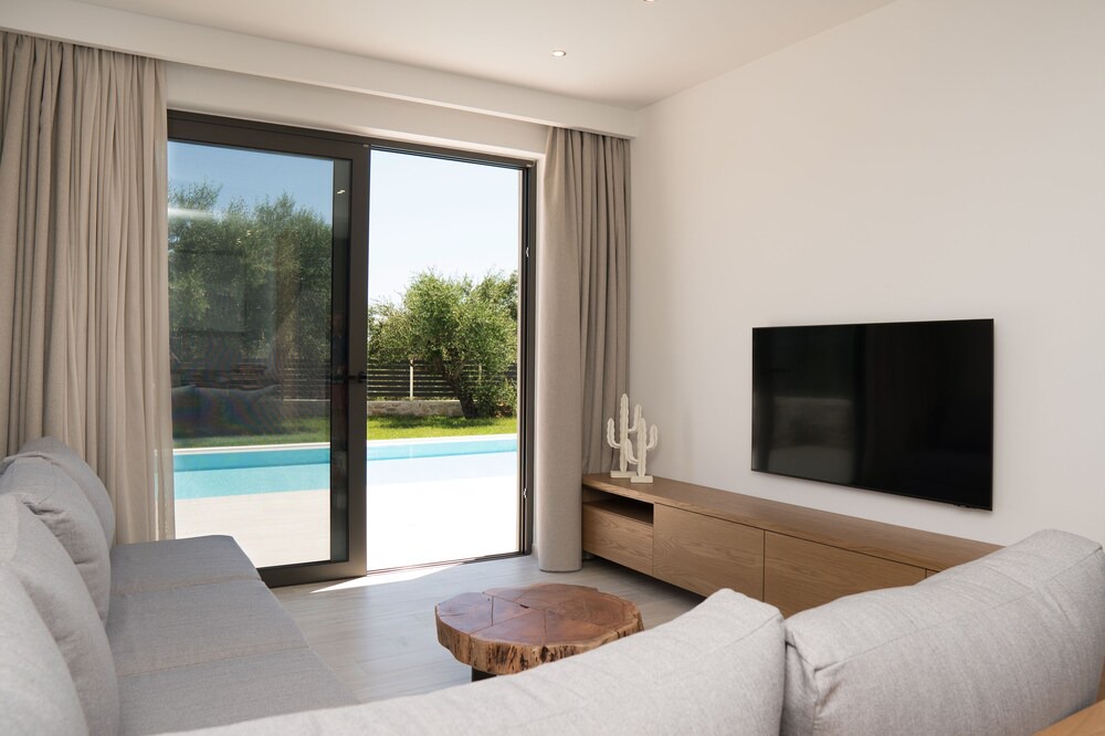 Photo of Bedroom in Psarou