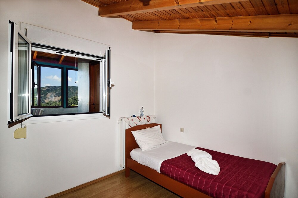 Photo of Bedroom in Strovles