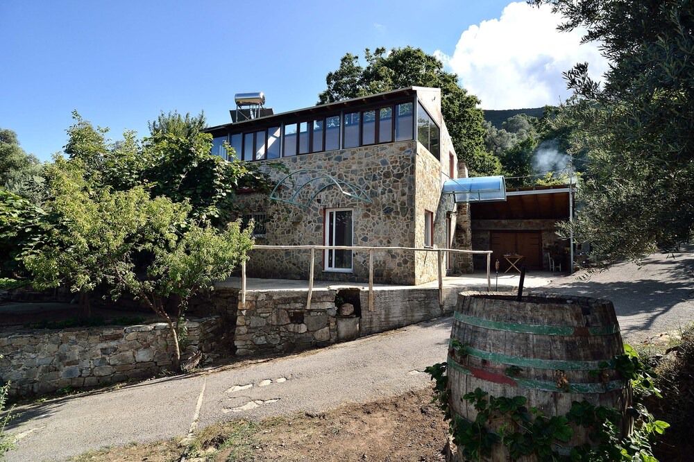 Photo of Outdoor in Strovles