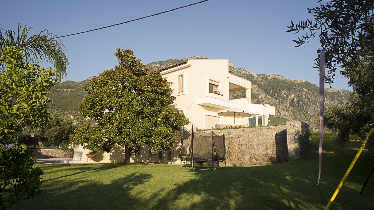Photo of Outdoor in Diasella